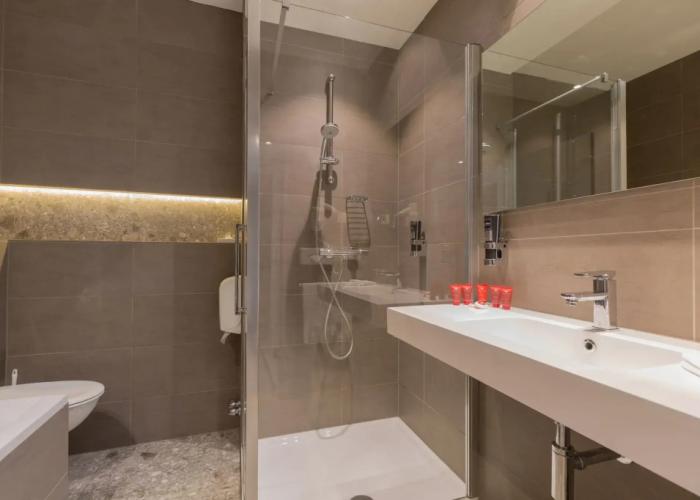 Leonardo Hotel Antwerp The Plaza