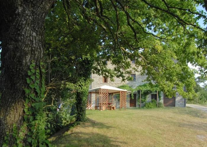 Apartment in Apecchio With Swimming Pool