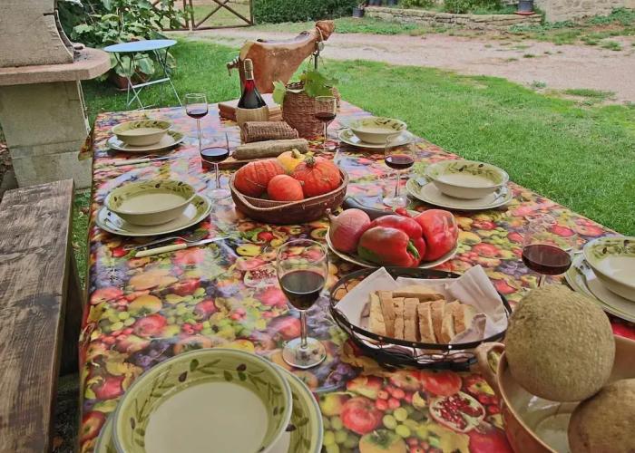 Apartment in Apecchio With Swimming Pool