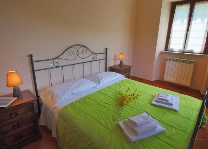 Villa ad Apecchio con Bosco