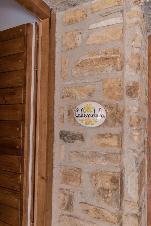 Country House L'antica Pietra