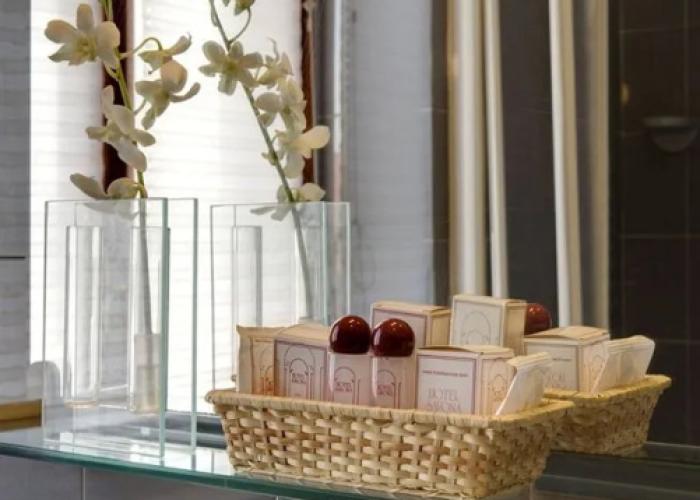 Hotel Giacomo Morra Alba - Handwritten Collection