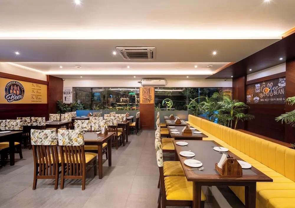 фото Hotel Aston