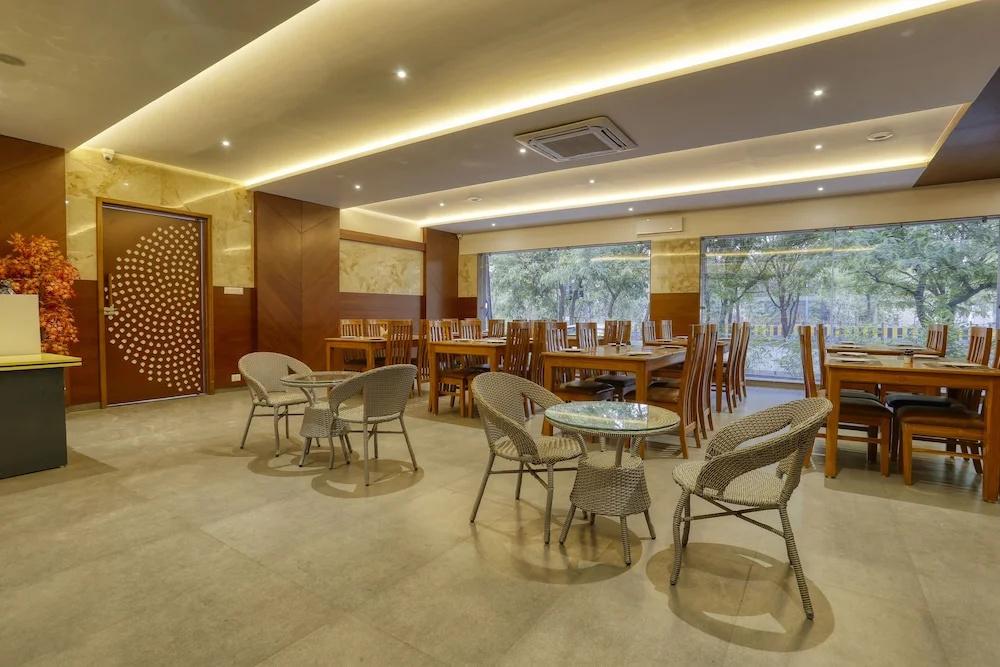 фото Hotel Aston