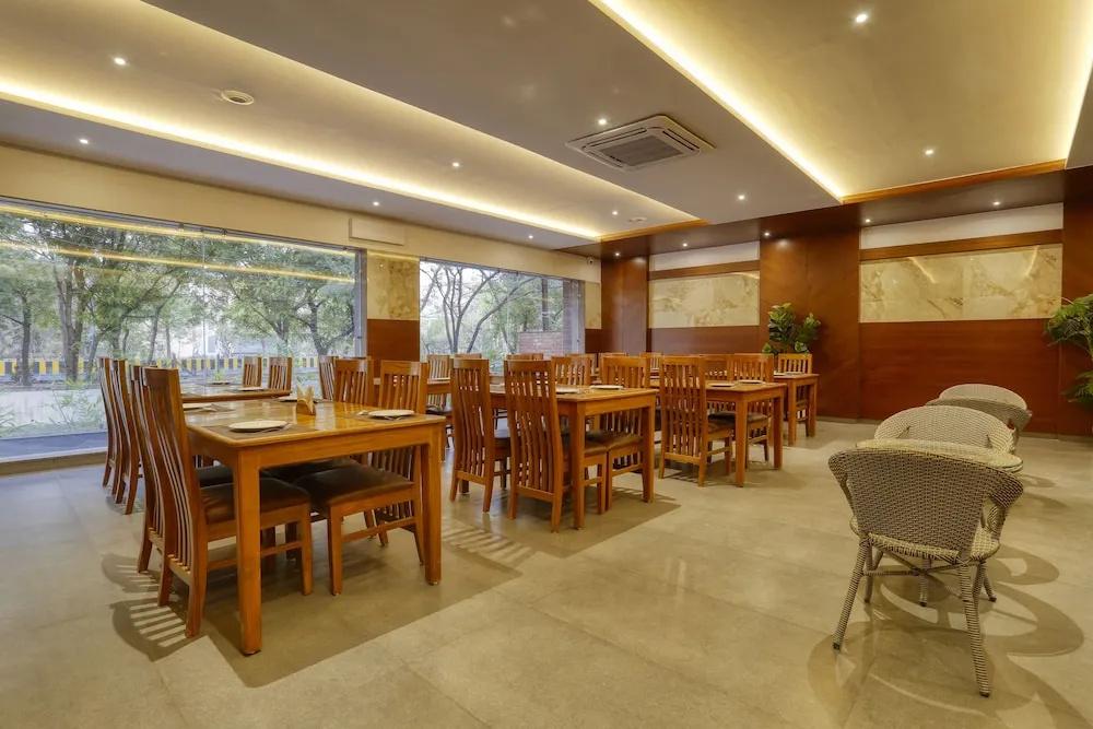 фото Hotel Aston