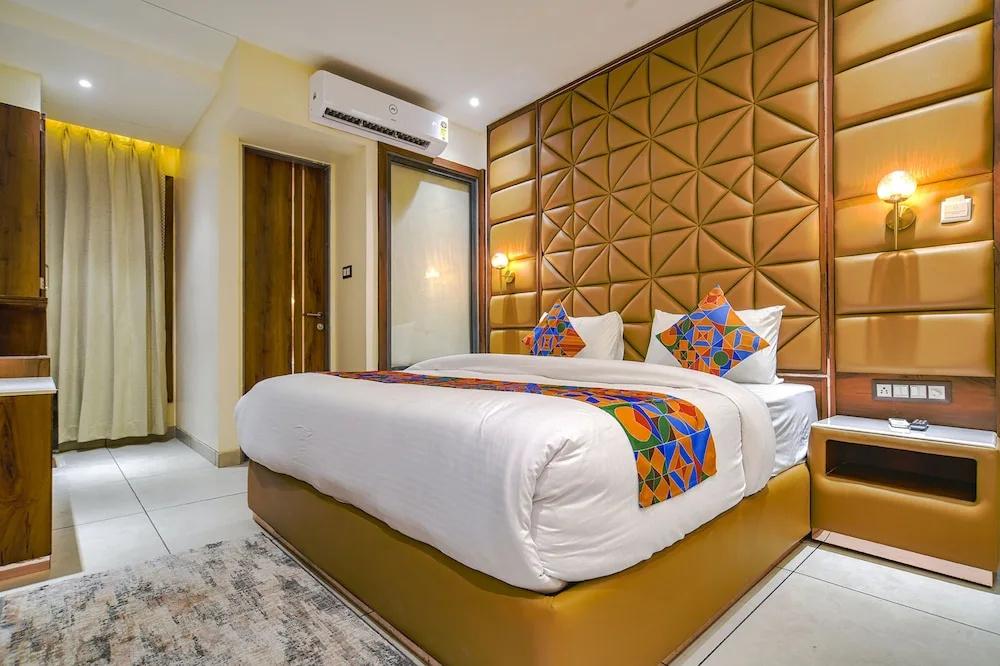 фото Fabhotel Benchmark