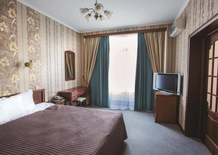 Hotel Dnipro
