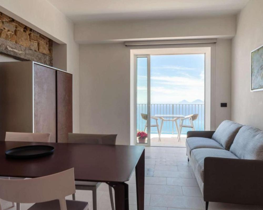 Maina Country Resort