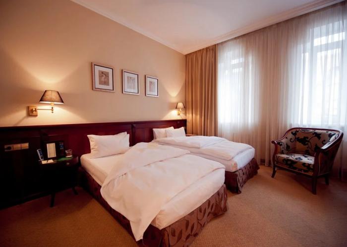 Opera Hotel