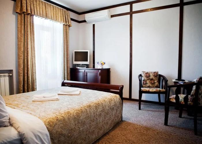 Hotel Oselya