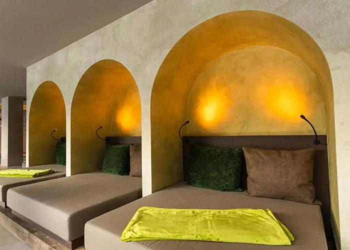 Latemar Hotel Suites & Spa