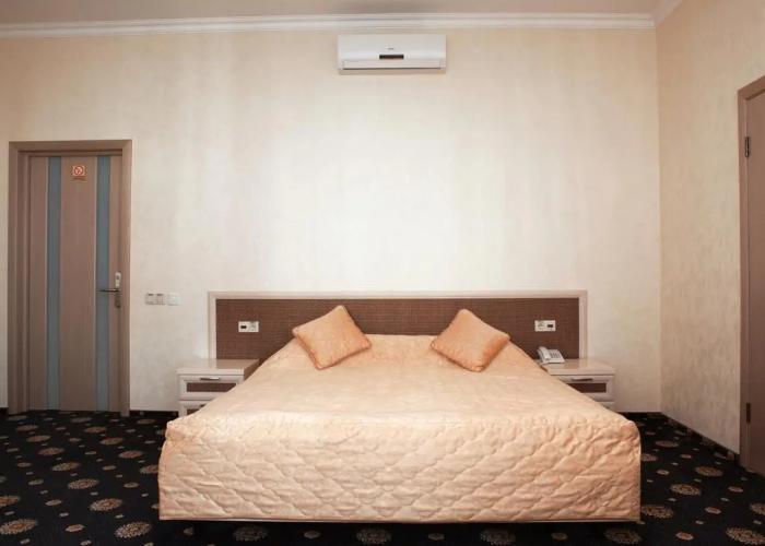 Gonchar Hotel