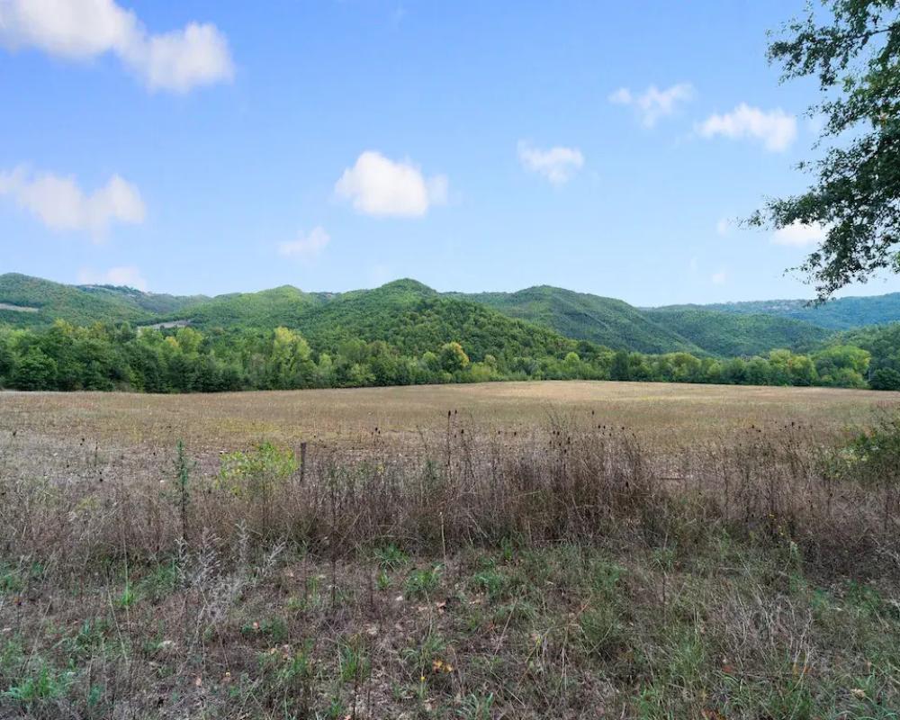 Attractive Holiday Home in Ficulle With Sauna