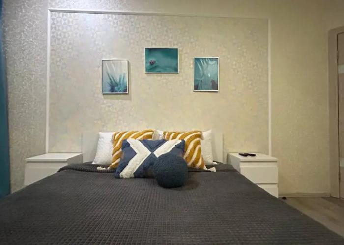 Goluboye Nebo na Shosseynoy, Yana Apart Apartments