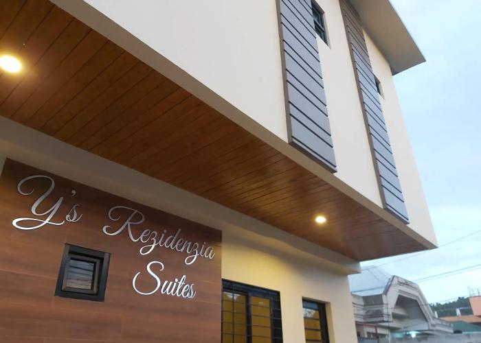 Y's Rezidenzia Suites