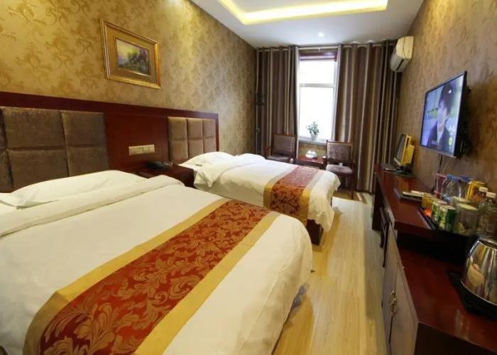 Shell Dingxi Railway Station Hotel