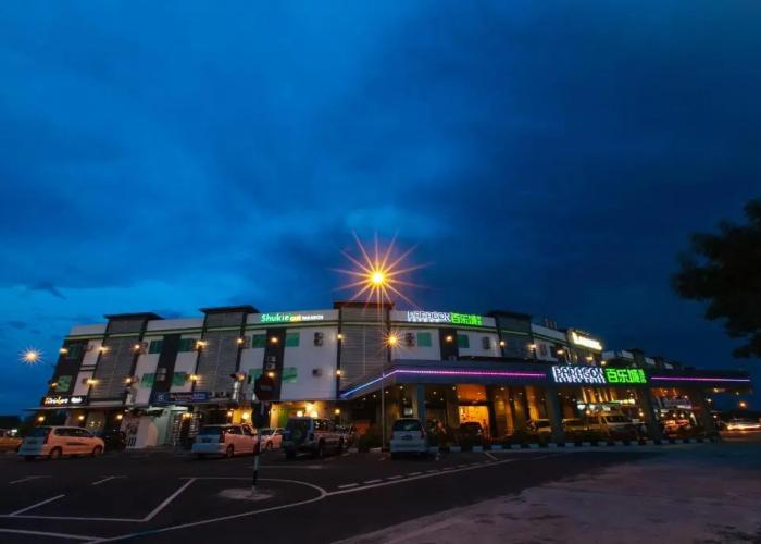 Paragon Lutong Hotel