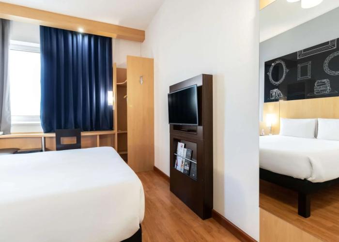 ibis Kyiv City Center
