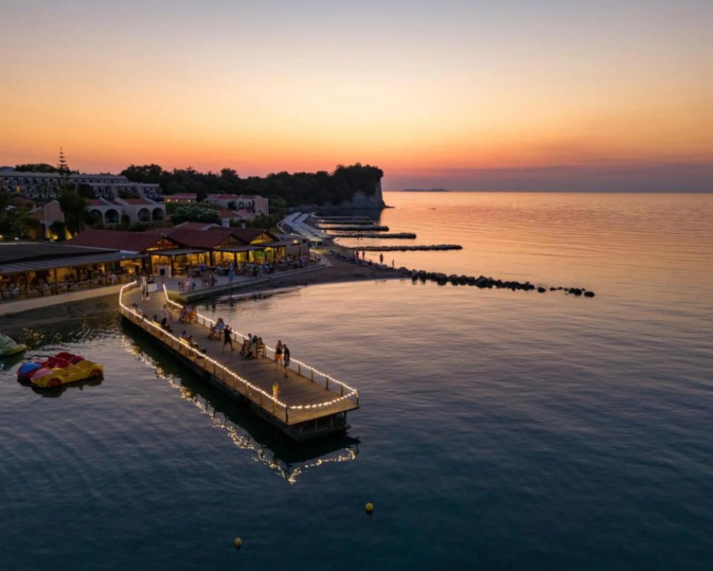 фото Roda Beach Resort & Spa
