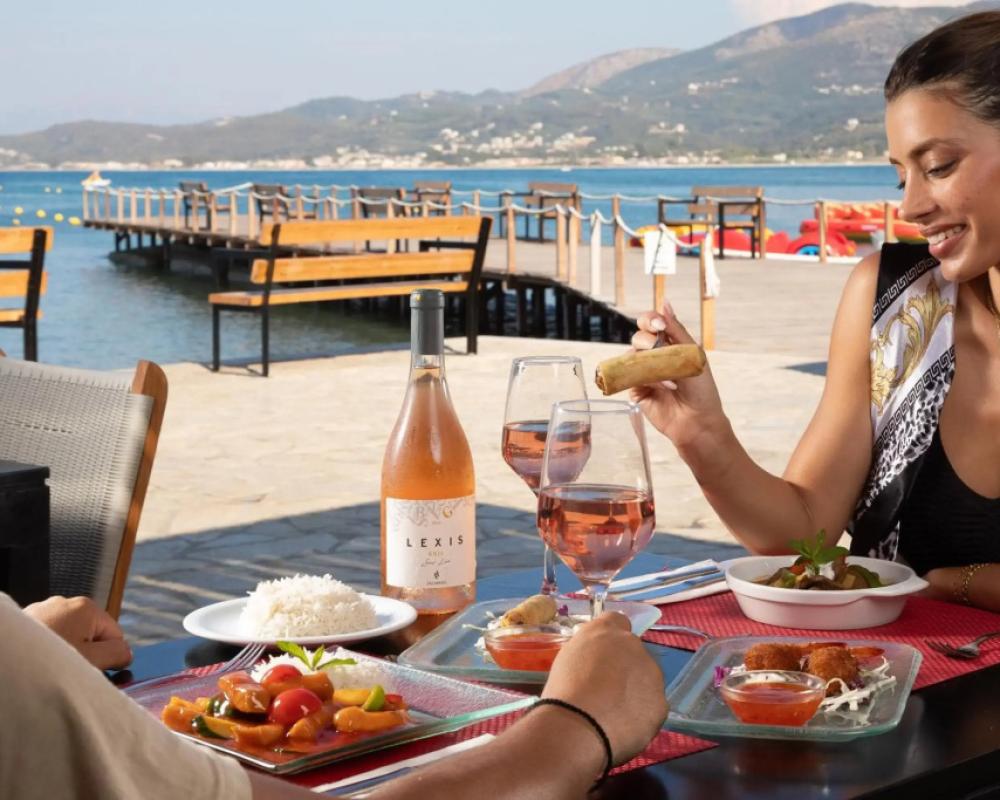 фото Roda Beach Resort & Spa