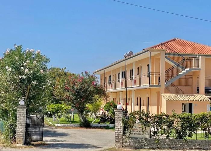 Room-banos Apartment 2 bed Rooms And Swi