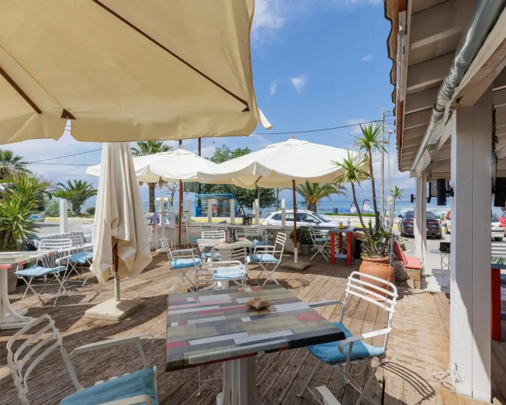 фото Aphrodite Beachfront Roda