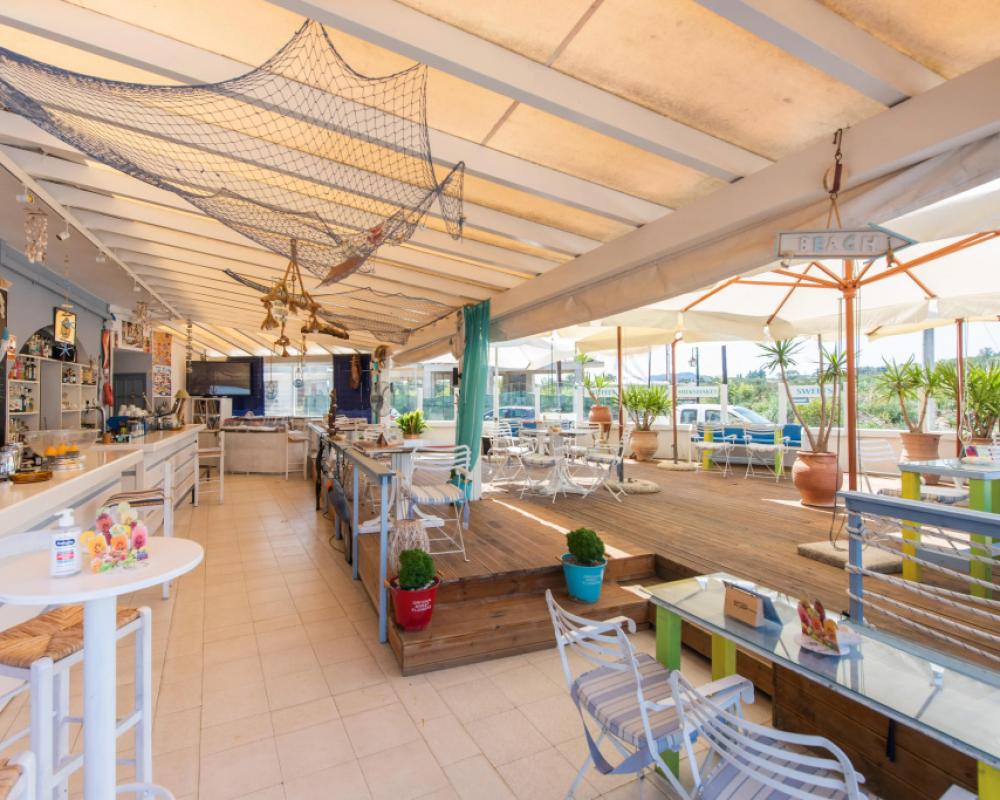 фото Aphrodite Beachfront Roda