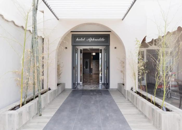 Aphrodite Beachfront Roda