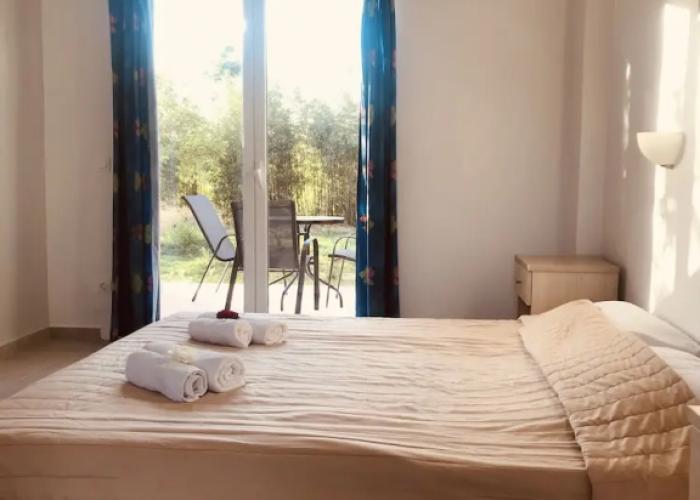 Room-studio in Banos Apartments With sha