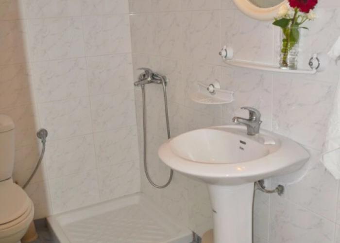 Charming Studio Apartments With Swimming Pool Near Pelekas Beach