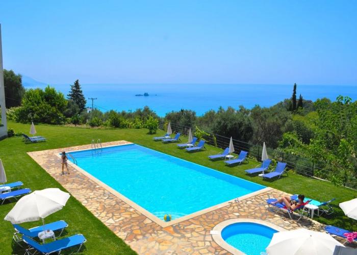 Family Friendly Apartments With a Swimming Pool on Pelekas Beach