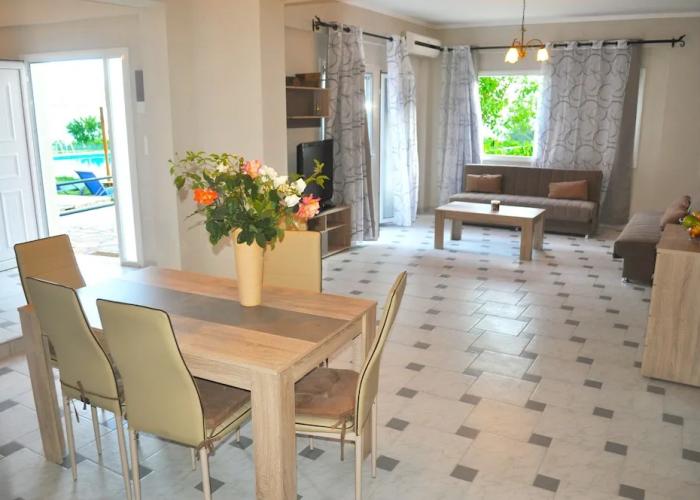 Large Apartment by the Pool - Pelekas Beach, Corfu