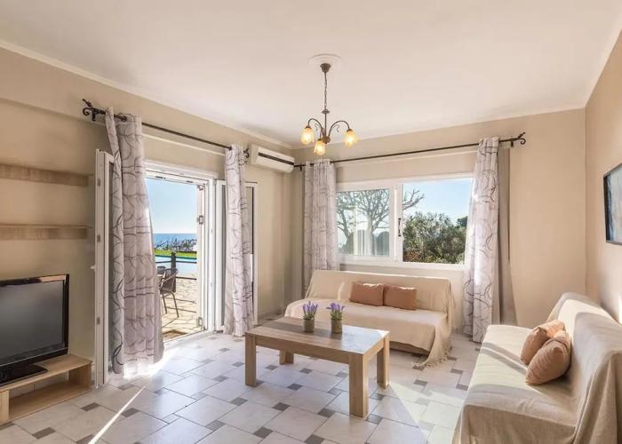 Large Apartment by the Pool - Pelekas Beach, Corfu