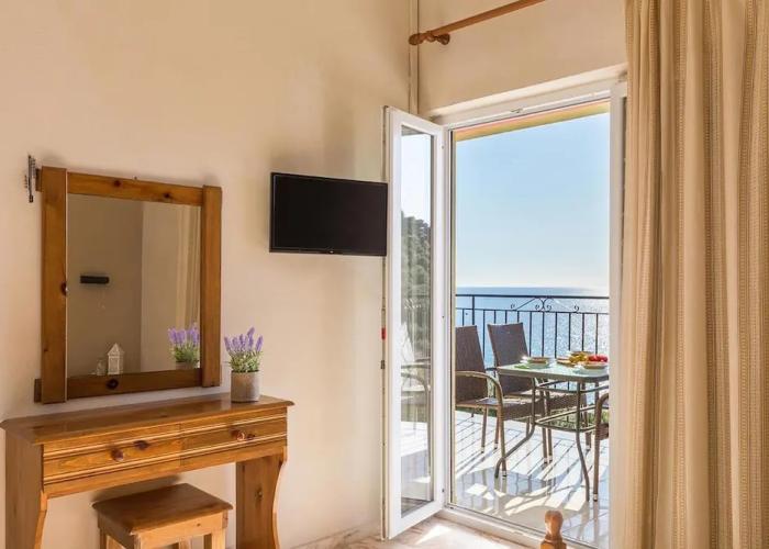 Studio Apartments, Adult and Children's Pool, sea View - Pelekas Beach, Corfu