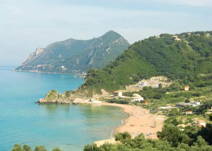 Studio Apartment Above Pelekas Beach no 1