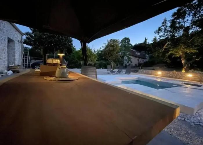 Villa With Pool in Pelekas Near the Beach