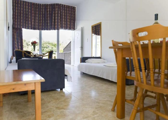 Eliofos Elegant Maisonettes