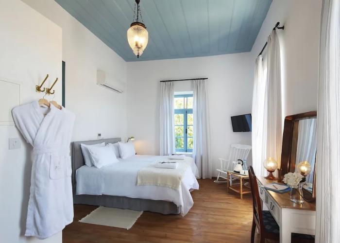 Polis 1907 by Louis Hotels
