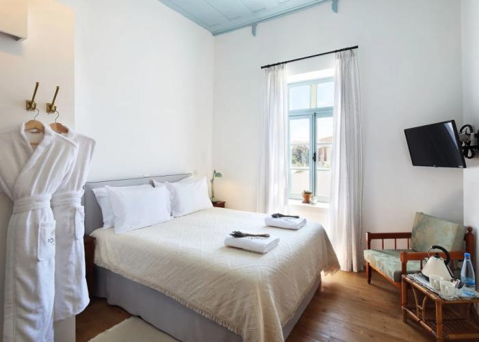 Polis 1907 by Louis Hotels