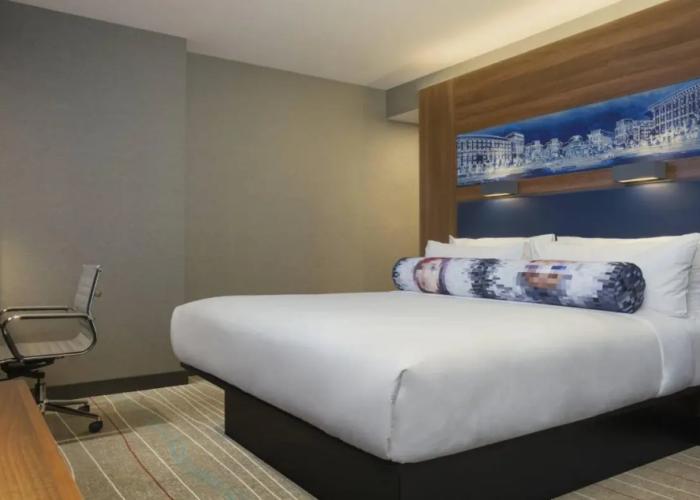Sky Loft Hotel Kyiv by Rixwel