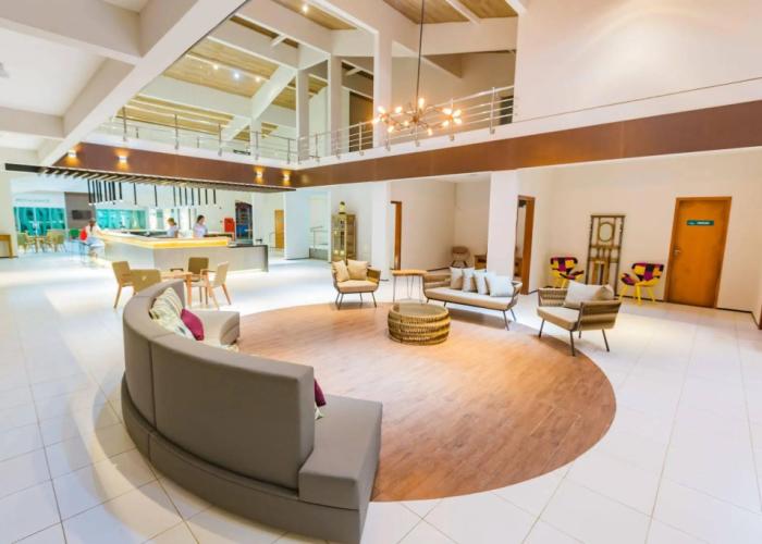 Arrey Hotel Beach