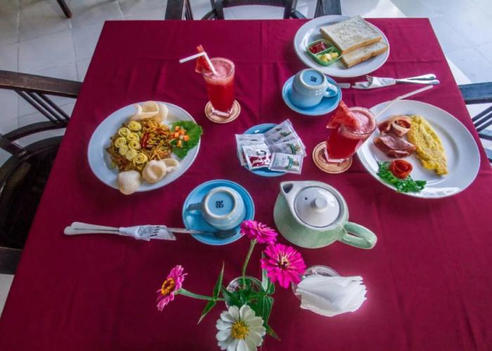 Puri Saron Hotel Madangan