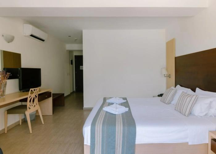 Filion Suites Resort & Spa