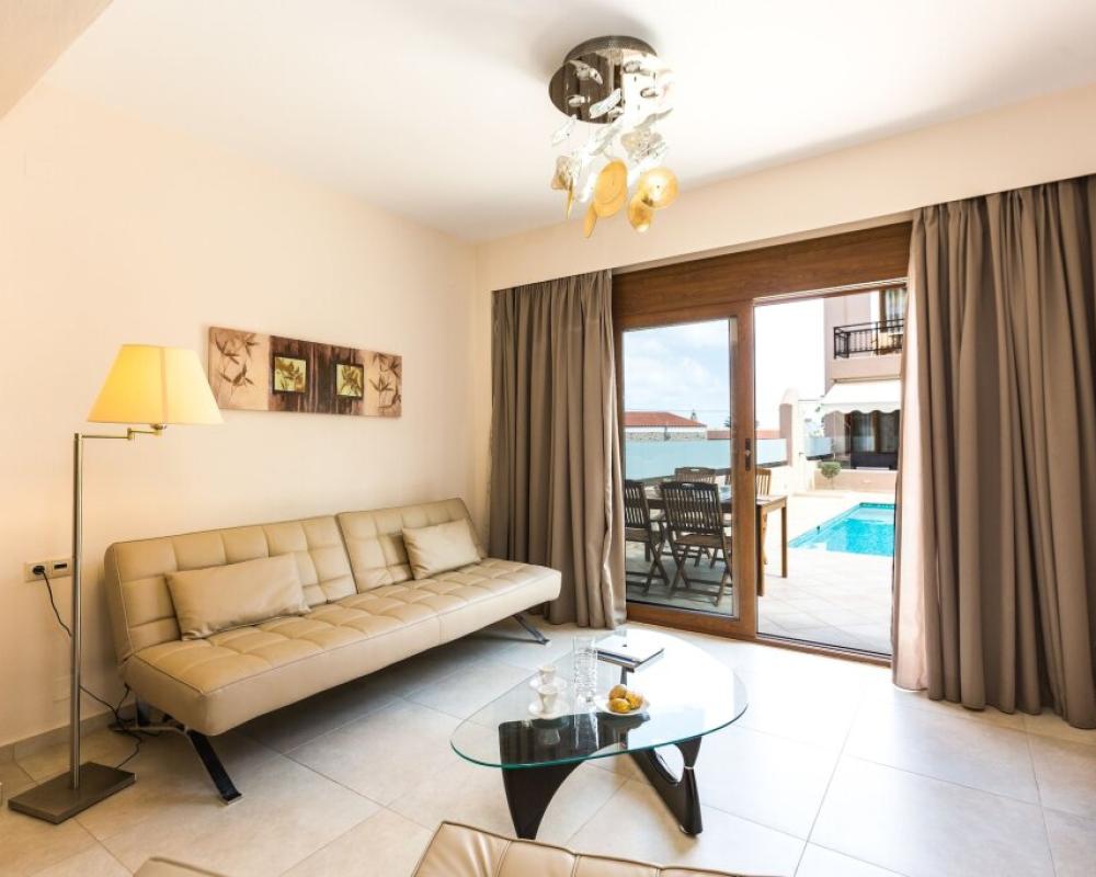 Pantheon Villas & Suites