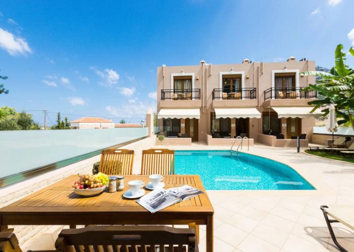 Pantheon Villas & Suites