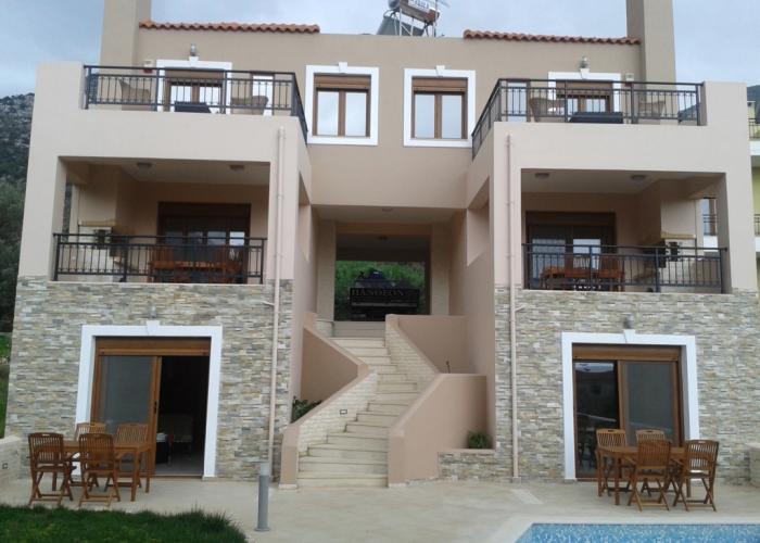 Pantheon Villas & Suites