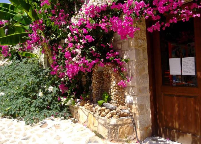 Stone Village Hotel Apartments