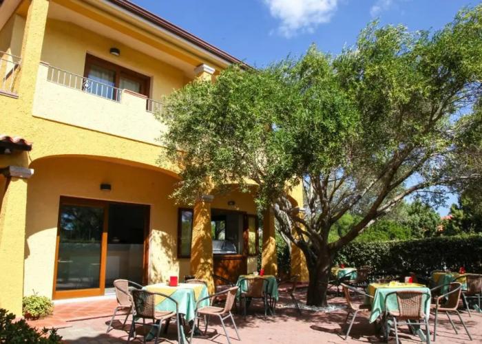 Hotel Lu Pitrali