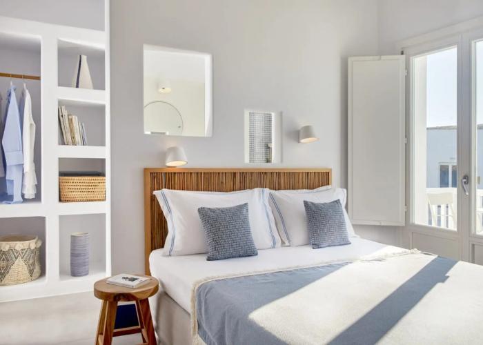 Milos Breeze Boutique Hotel