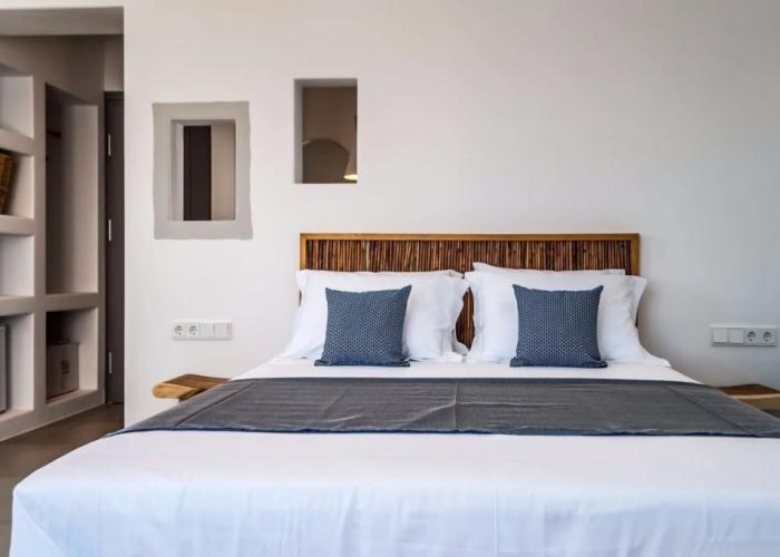Milos Breeze Boutique Hotel